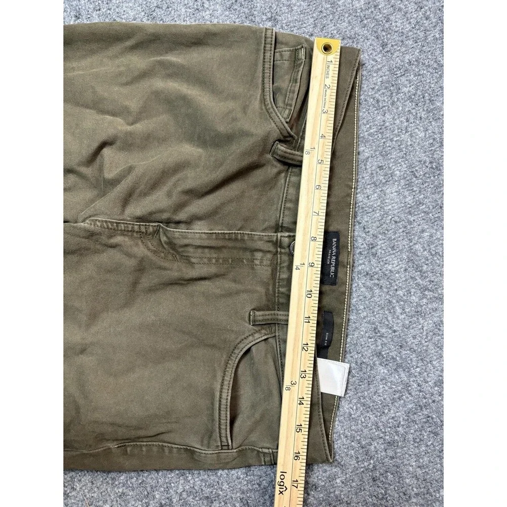 Banana Republic Jeans Mens 32x32 Green Slim Fit Medium Wash Traveler Stretch